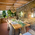 Le Due Terre Villa *